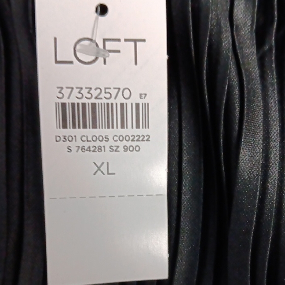 Top - Picture 7 of 8